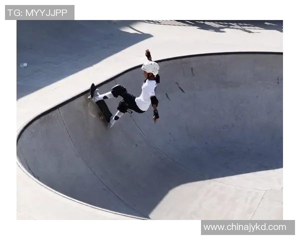 杭州滑板队在极限运动会中的精彩表现与状态分析